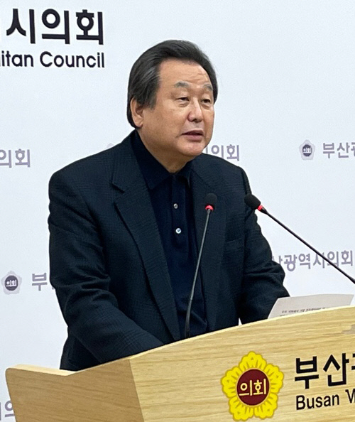 국민의힘 전신인 새누리당 대표를 지낸 김무성 전 의원. <연합뉴스>